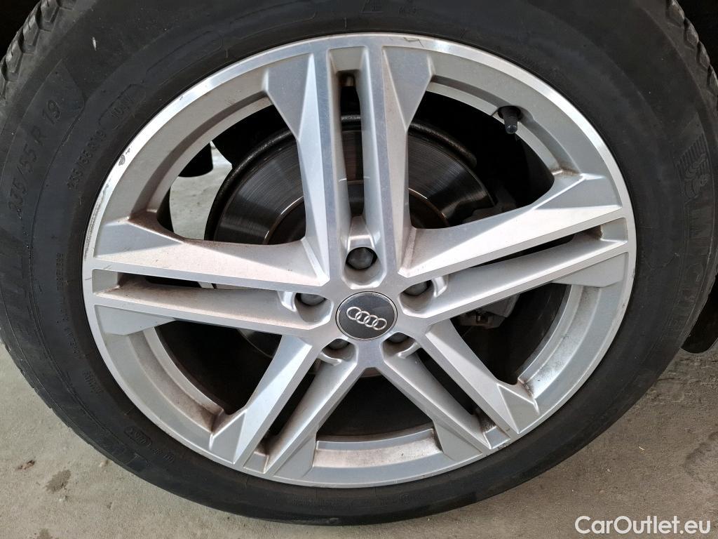  Audi  Q5  s line quattro 2.0 TDI 190CV BVA7 E6 #11