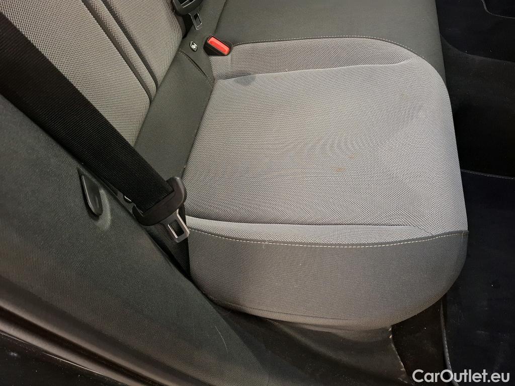  Seat  Leon  Business 2.0 TDI 150CV BVA7 E6d #12