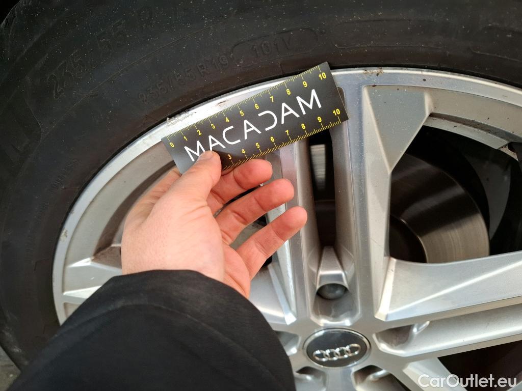  Audi  Q5  s line quattro 2.0 TDI 190CV BVA7 E6 #7