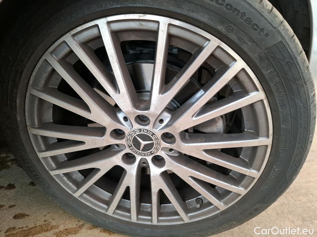  Mercedes  CLA-Klasse MERCEDES-BENZ CLA Coupe / 2019 / 4P / Coupé CLA 200 d Business Line BA8 #14