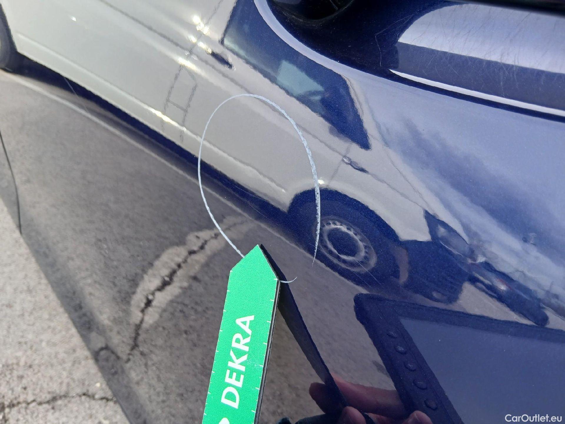  Volkswagen  Golf  VOLKSWAGEN / 2020 / 5P / berlina con portón 2.0 TDI 85kW (115CV) #14