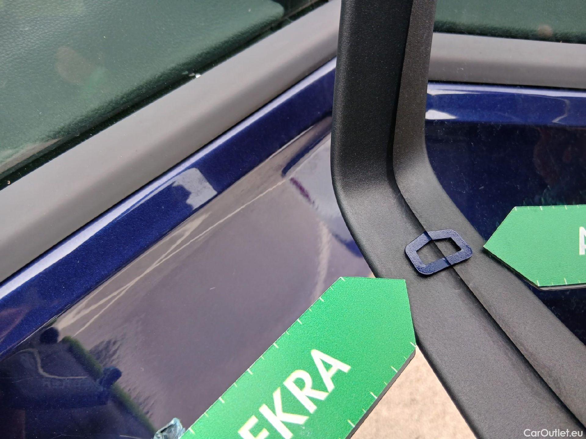  Volkswagen  Golf  VOLKSWAGEN / 2020 / 5P / berlina con portón 2.0 TDI 85kW (115CV) #29