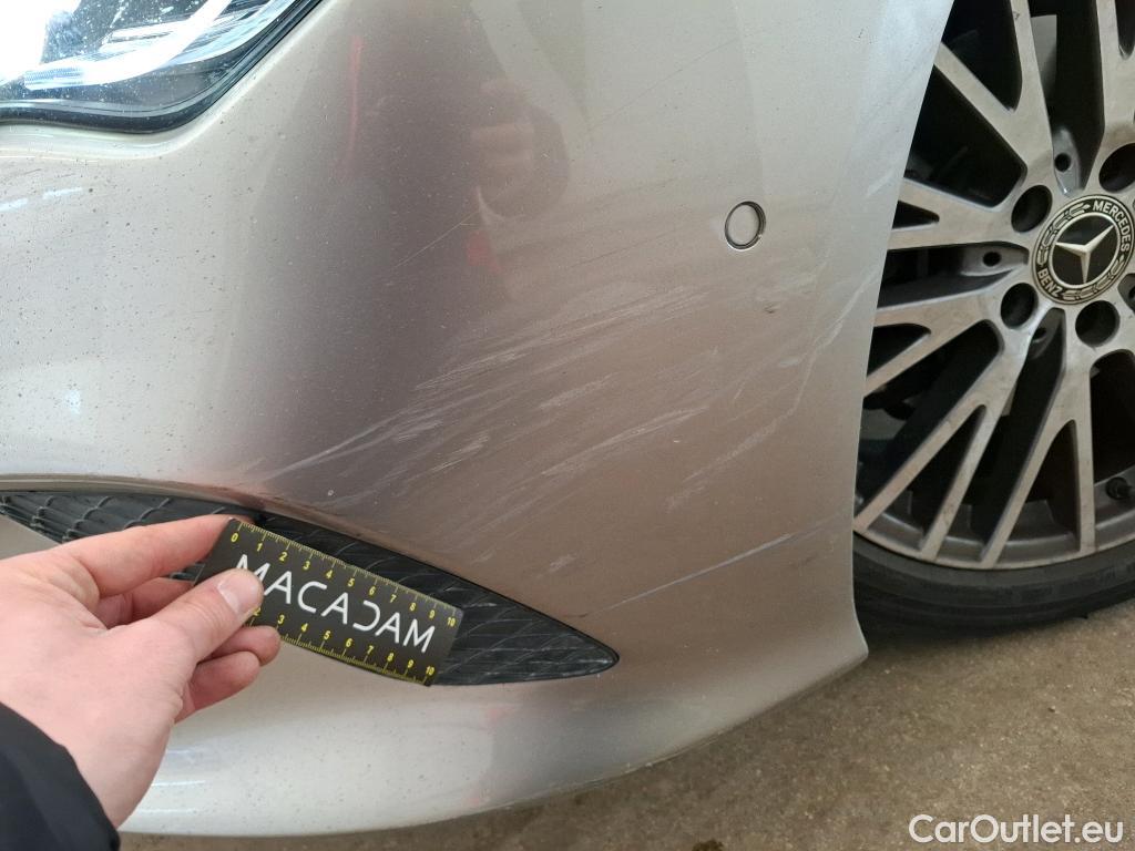  Mercedes  CLA-Klasse MERCEDES-BENZ CLA Coupe / 2019 / 4P / Coupé CLA 200 d Business Line BA8 #4