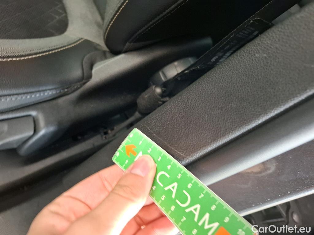  Opel   Grandland X Grandland X Elegance Business 1.5 130CV BVA8 E6d #8