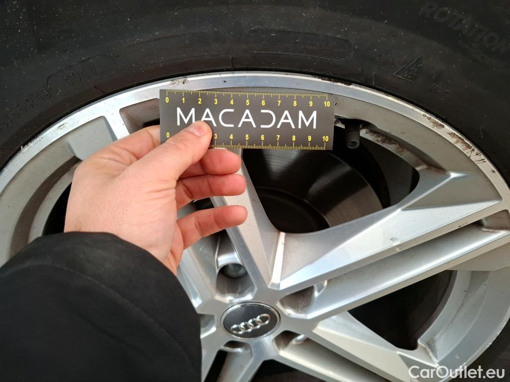  Audi  Q5  s line quattro 2.0 TDI 190CV BVA7 E6 #6