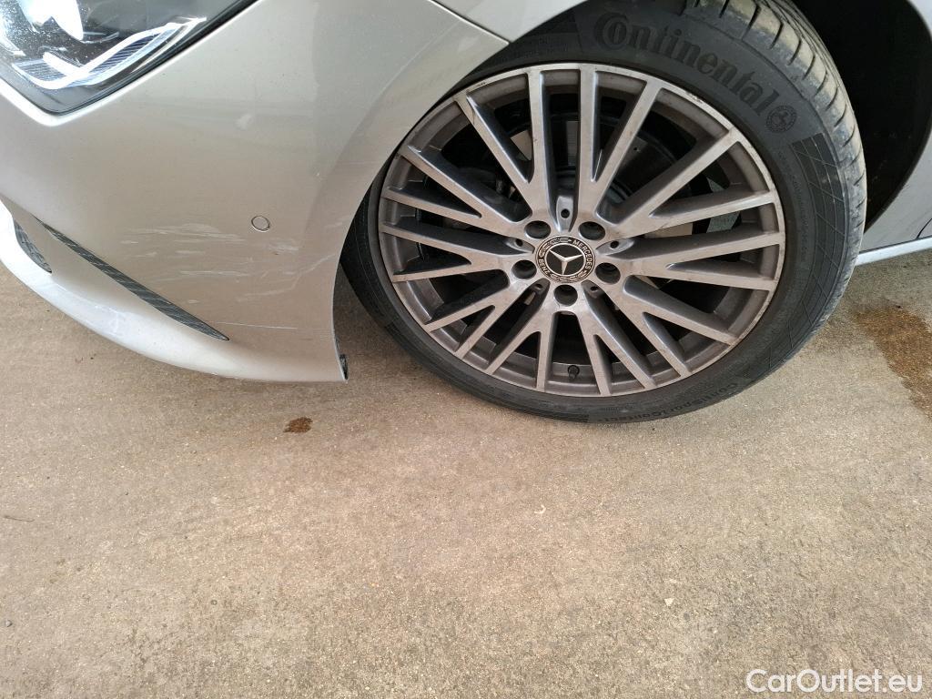  Mercedes  CLA-Klasse MERCEDES-BENZ CLA Coupe / 2019 / 4P / Coupé CLA 200 d Business Line BA8 #8