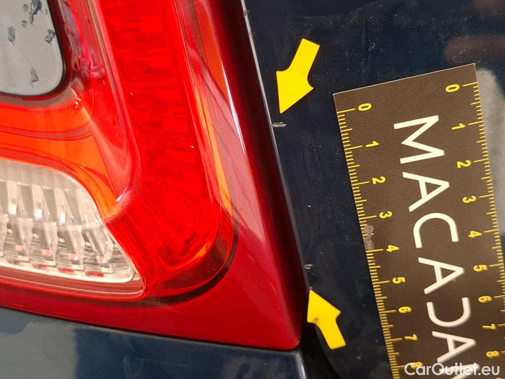  Fiat  500 FIAT  2015 3P Berline Hybrid 1.0 BSG 70 ch Dolcevita #39