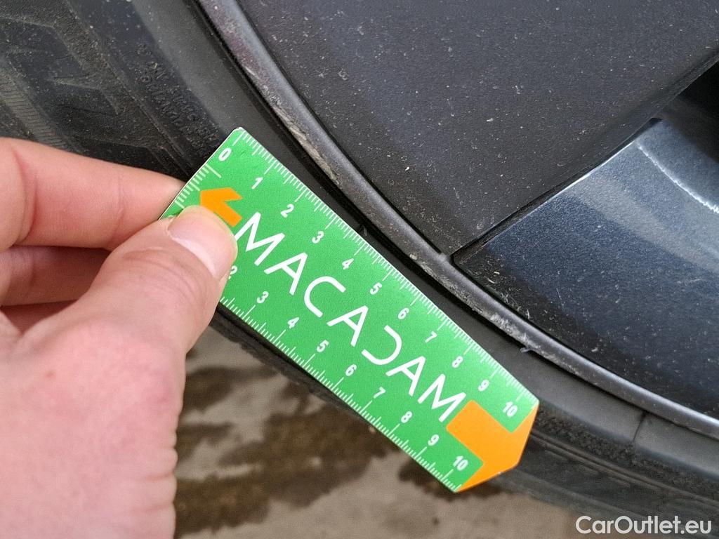  Tesla  Model 3 TESLA  / 2018 / 4P / Berline Propulsion #48