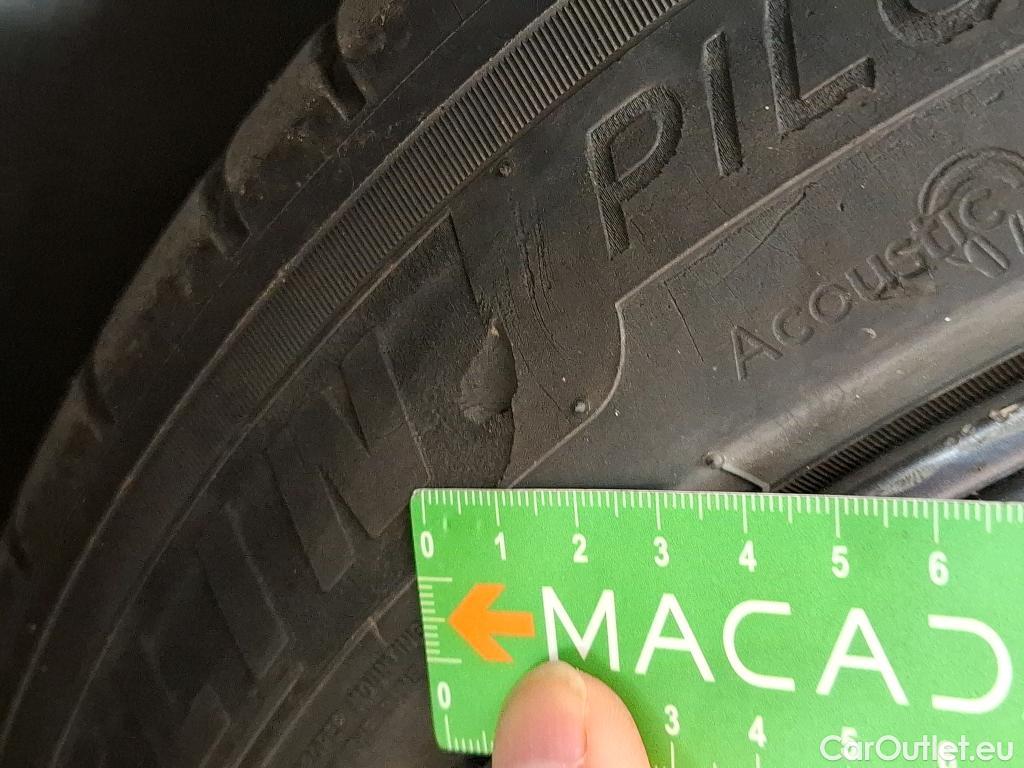  Tesla  Model 3 TESLA  / 2018 / 4P / Berline Propulsion #19