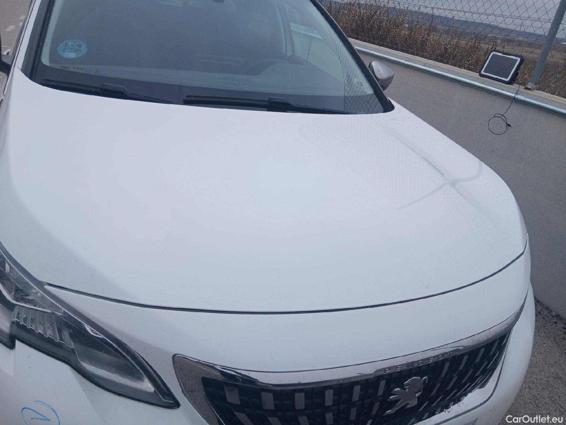  Peugeot  3008 PEUGEOT  / 2016 / 5P / todoterreno 1.5 BlueHDi 96kW (130CV) S&S Style #18