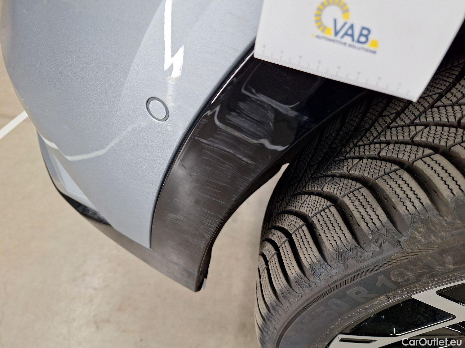  KIA  Sportage Kia,  '21 PHEV, KIA  1.6 T-GDi 6A/T AWD GT Line PHEV 5d #35