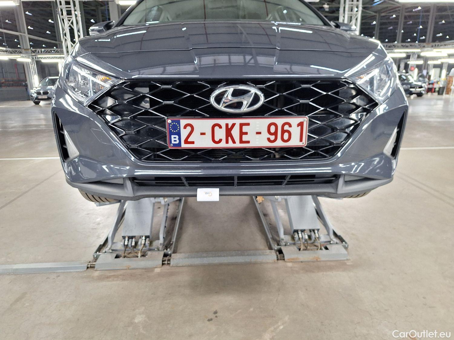  Hyundai  i20 Hyundai,  '20, Hyundai  1.0 T-GDi 74kW Twist 5d #39