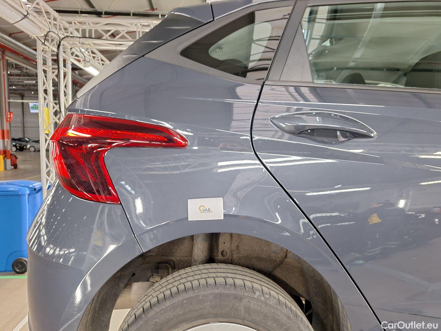  Hyundai  i20 Hyundai,  '20, Hyundai  1.0 T-GDi 74kW Twist 5d #19