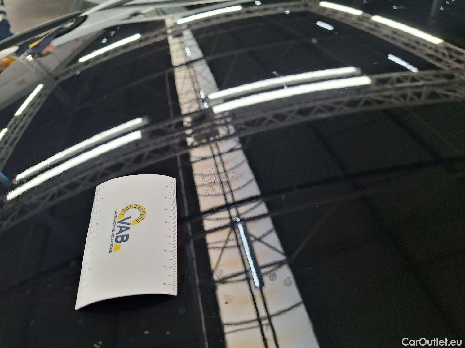  Volvo  V60 Volvo,  '18, Volvo  D3 Geartronic Momentum Pro 5d #70