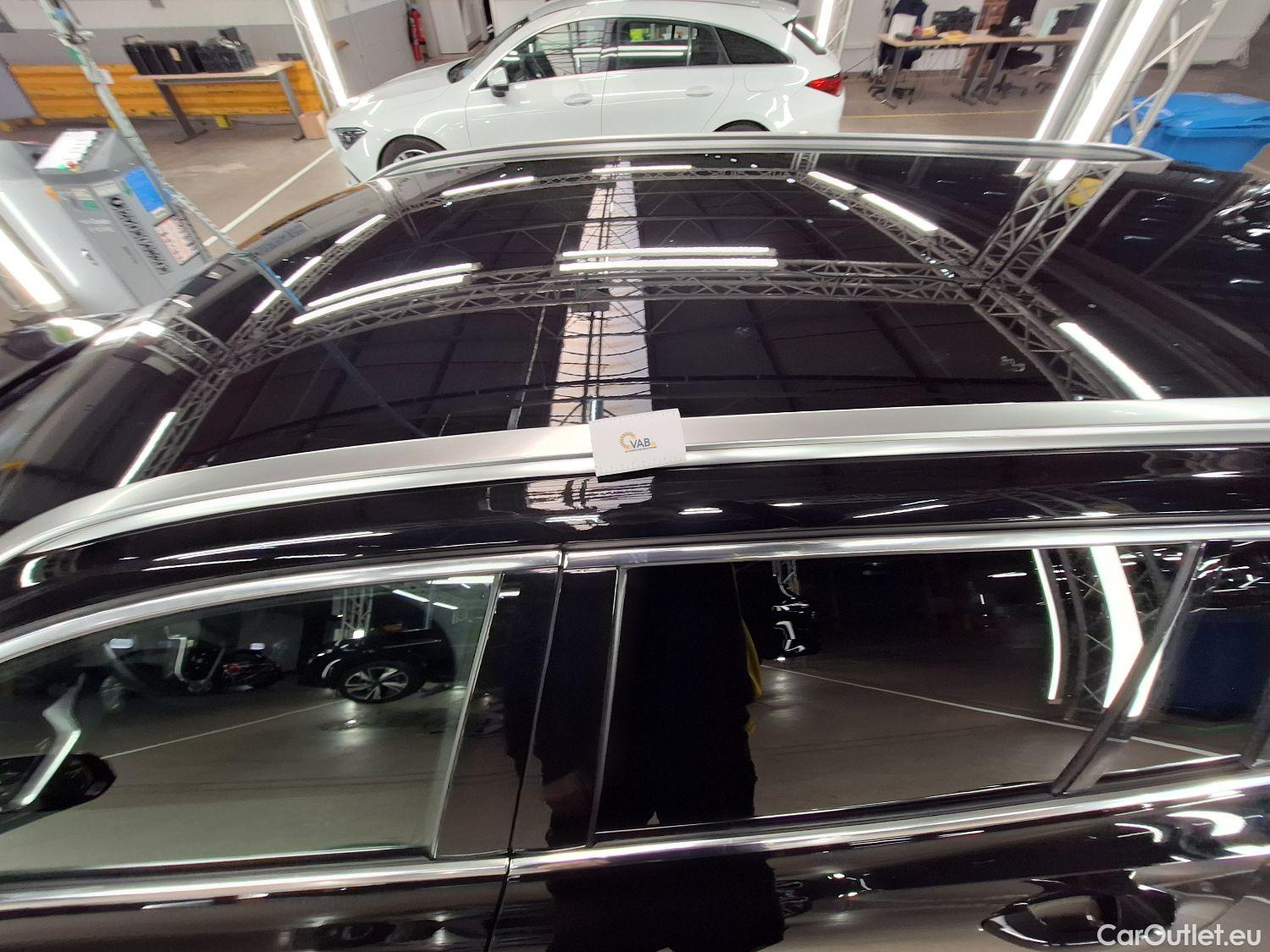  Volvo  V60 Volvo,  '18, Volvo  D3 Geartronic Momentum Pro 5d #71