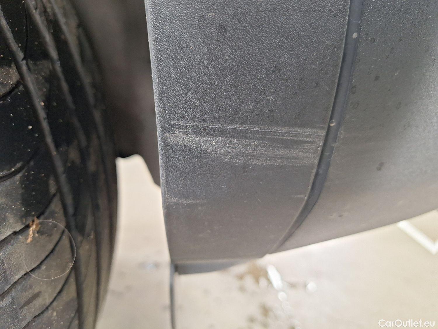  Peugeot  5008 Peugeot,  FL'20, Peugeot  1.5 BlueHDi 96kW S&S EAT8 Allure Pack #58