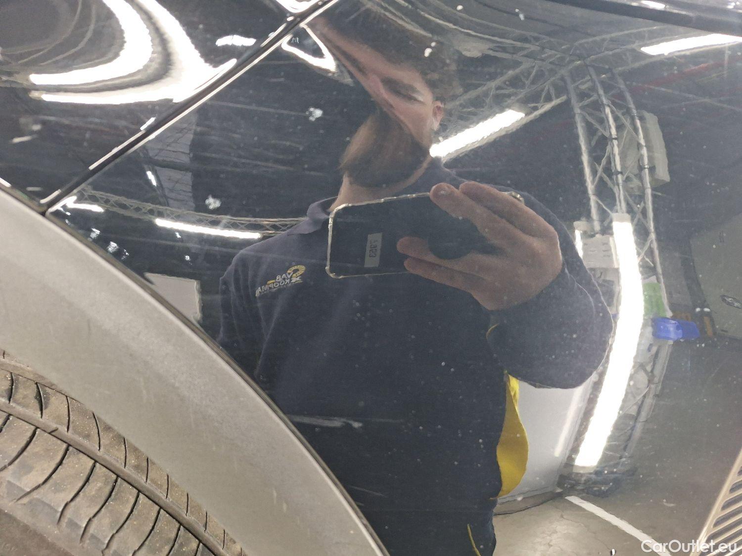  Peugeot  5008 Peugeot,  FL'20, Peugeot  1.5 BlueHDi 96kW S&S EAT8 Allure Pack #51