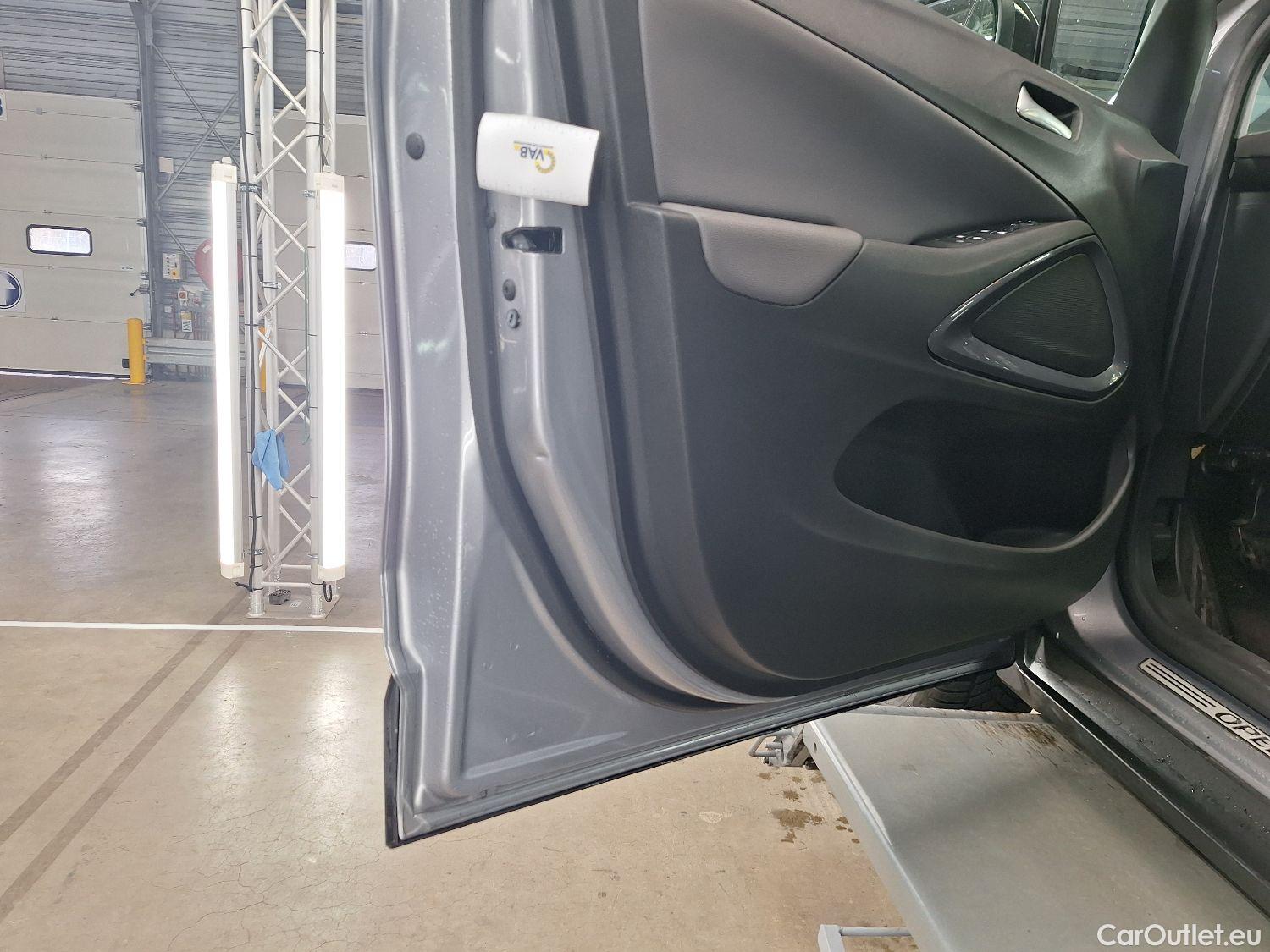  Opel  Crossland Opel,  X '17, Opel  X 1.2 81kW Turbo S/S Ultimate 5d #21