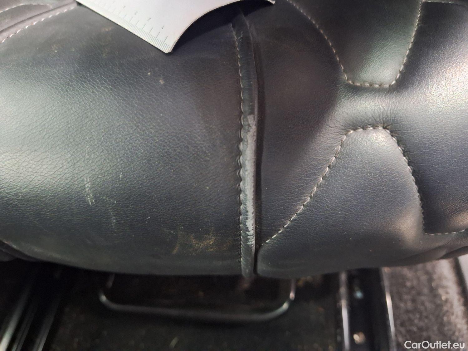  Peugeot  5008 Peugeot,  FL'20, Peugeot  1.5 BlueHDi 96kW S&S EAT8 Allure Pack #2