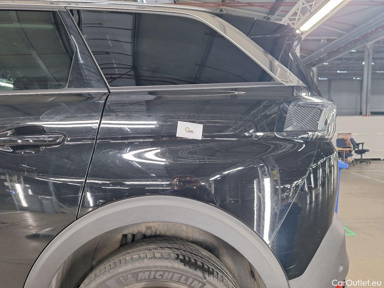  Peugeot  5008 Peugeot,  FL'20, Peugeot  1.5 BlueHDi 96kW S&S EAT8 Allure Pack #26