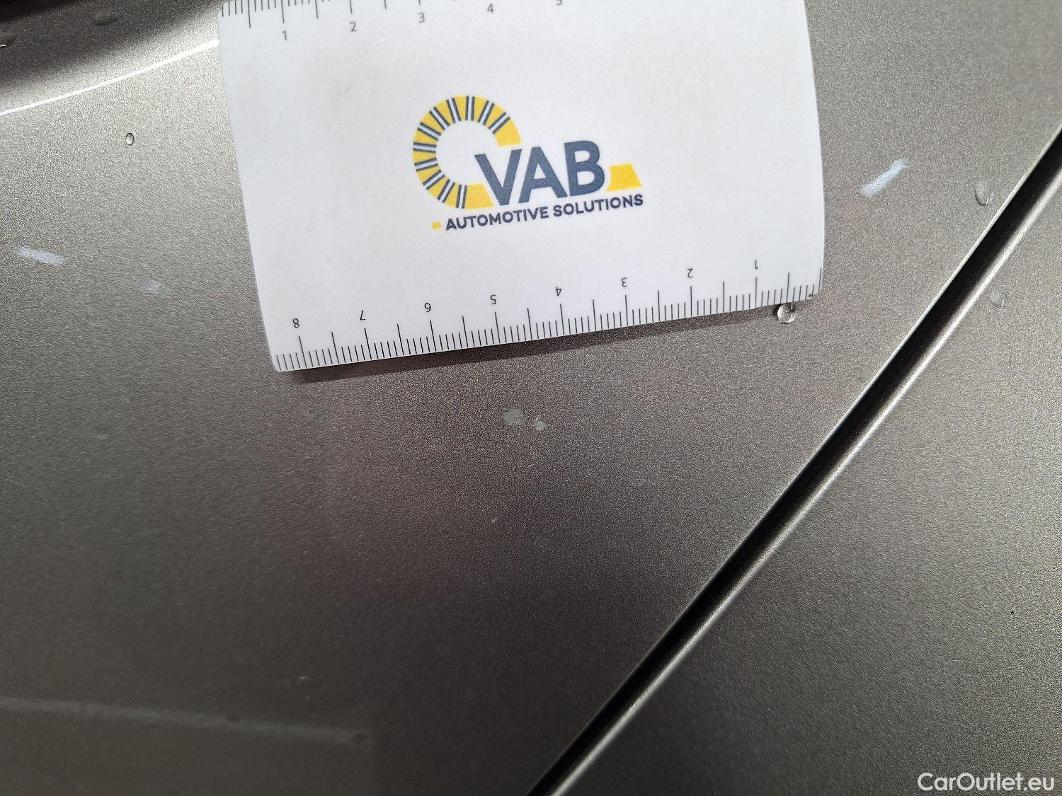  Mercedes  A-Klasse Mercedes, A-Class Berline '18, Mercedes-Benz  Limousine A 180d Business S #10