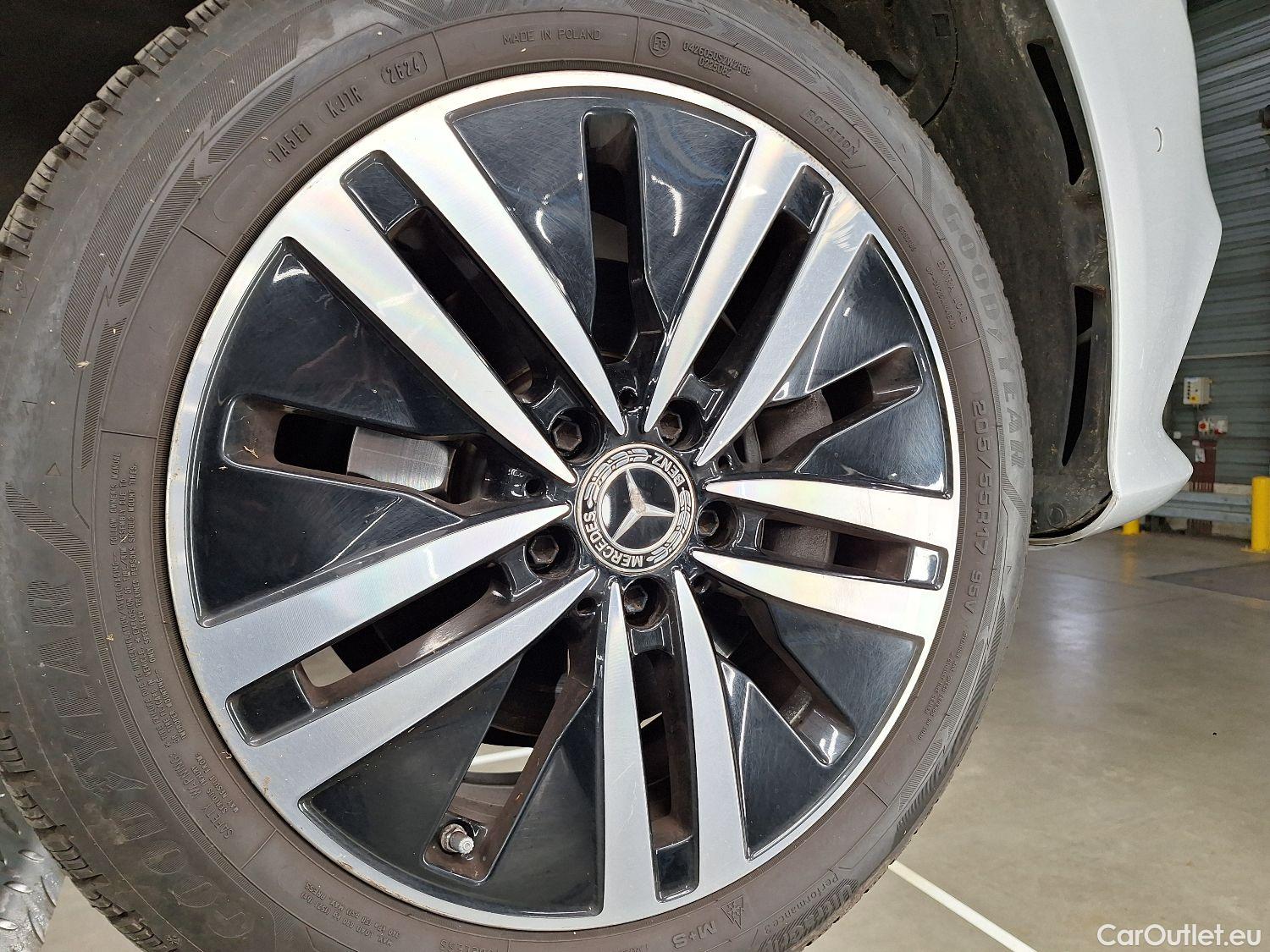  Mercedes  CLA-Klasse Mercedes, CLA-Class SB '19, Mercedes-Benz CLA Shooting Brake CLA 180 d Busines #1