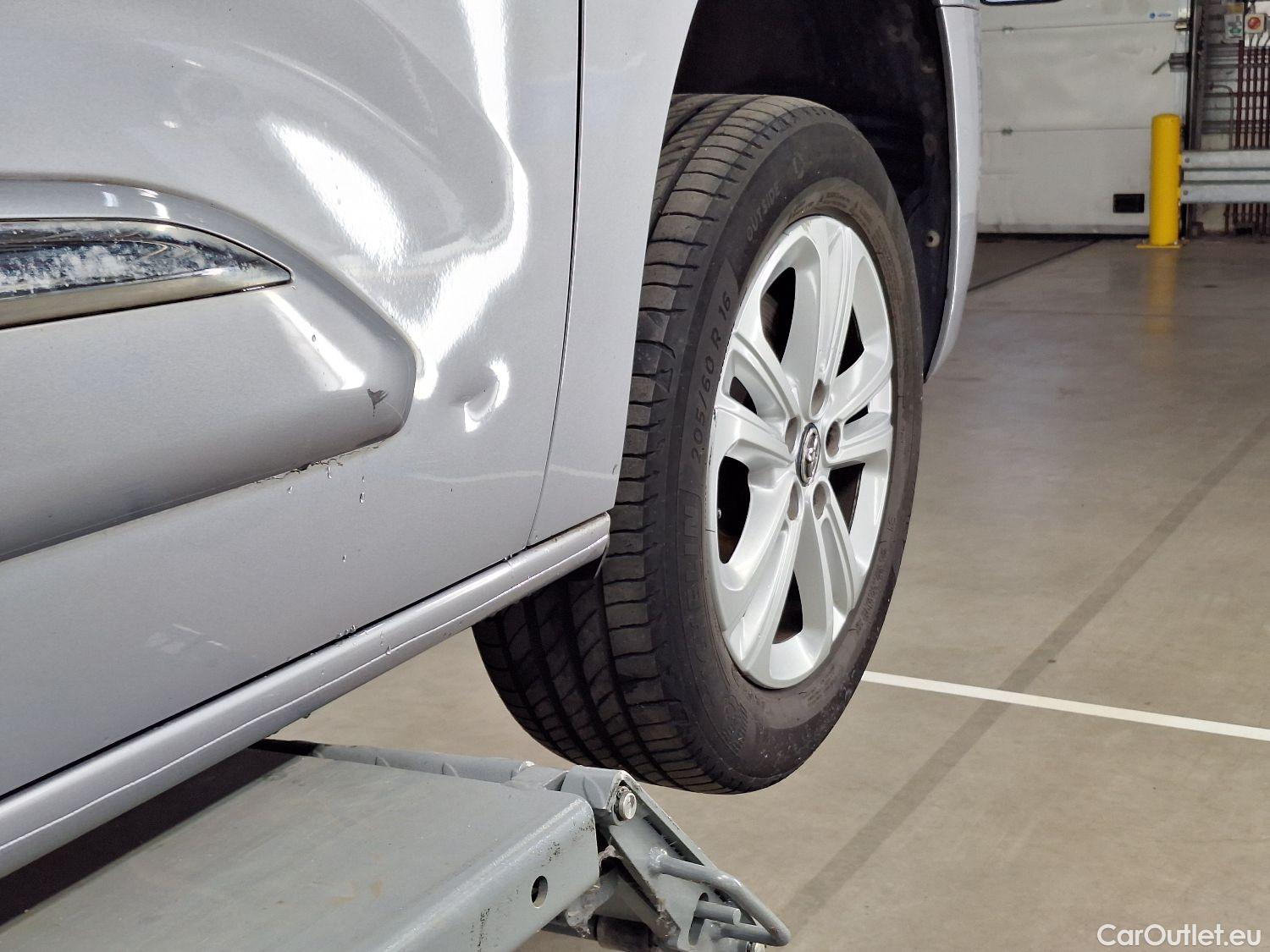  Toyota  Proace Toyota,  City Vers '20, Toyota  City Verso 1.5D 96kW LWB MPV Aut. 5d #15