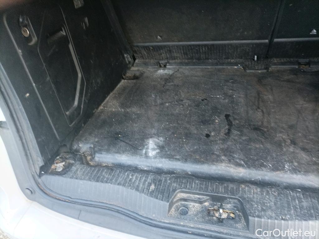  Renault  Kangoo RENAULT  Combi / 2021 / 5P / combi Life Edition One 1.5 Blue dCi 70kW(95CV) (IND)(AC) #12