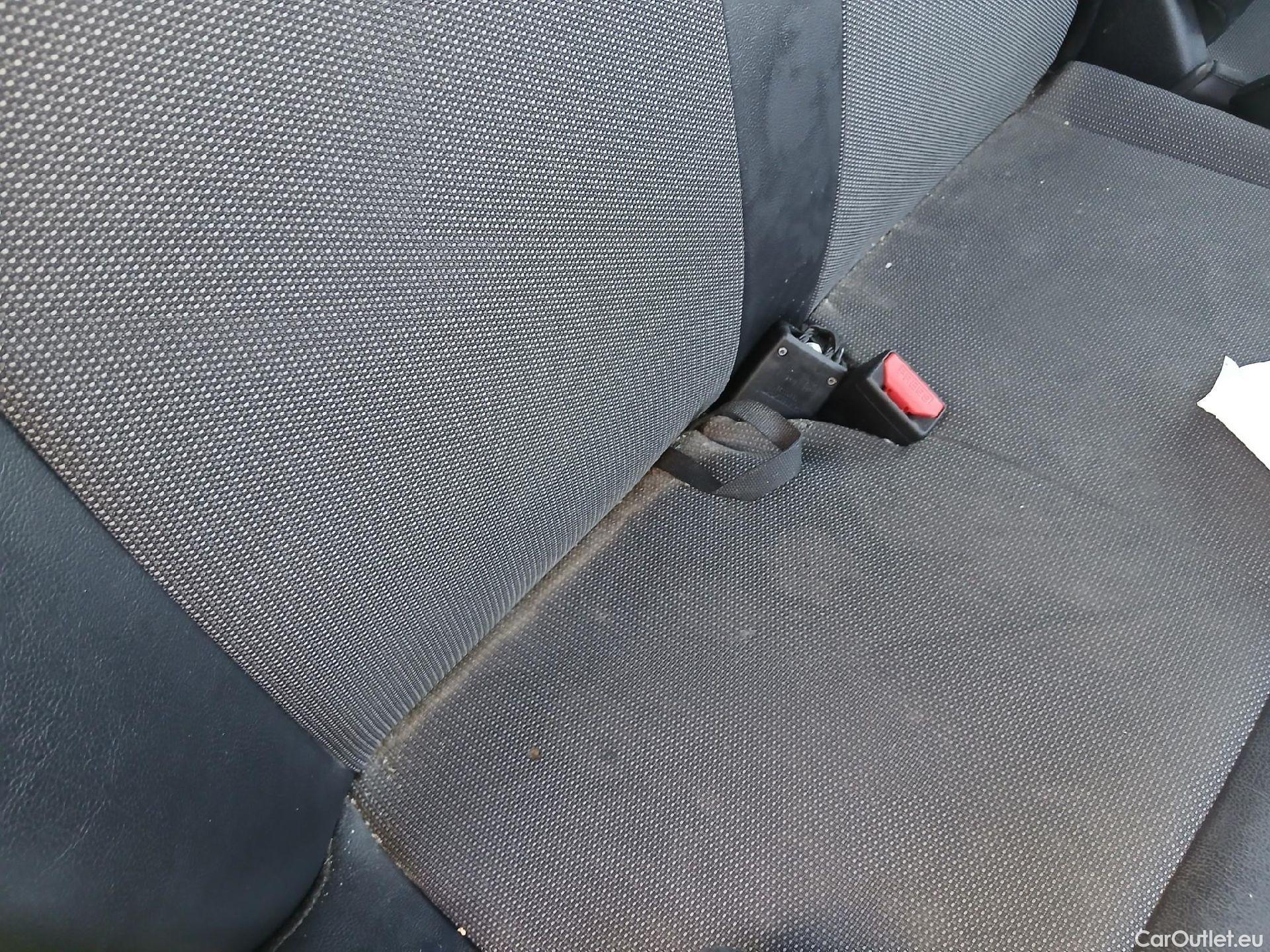  Opel  Vivaro OPEL  / 2019 / 4P / furgón 1.5 Diésel 88kW (120CV) M Std Select #53