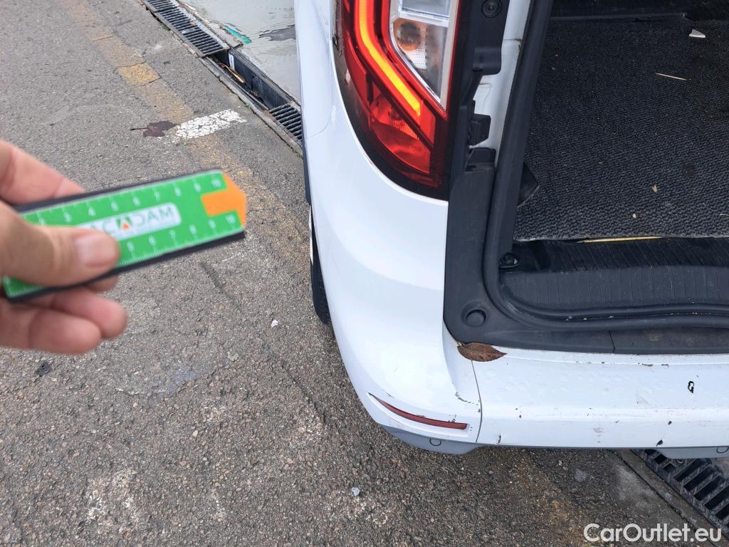  Renault  Kangoo RENAULT  Combi / 2021 / 5P / combi Life Edition One 1.5 Blue dCi 70kW(95CV) (IND)(AC) #40