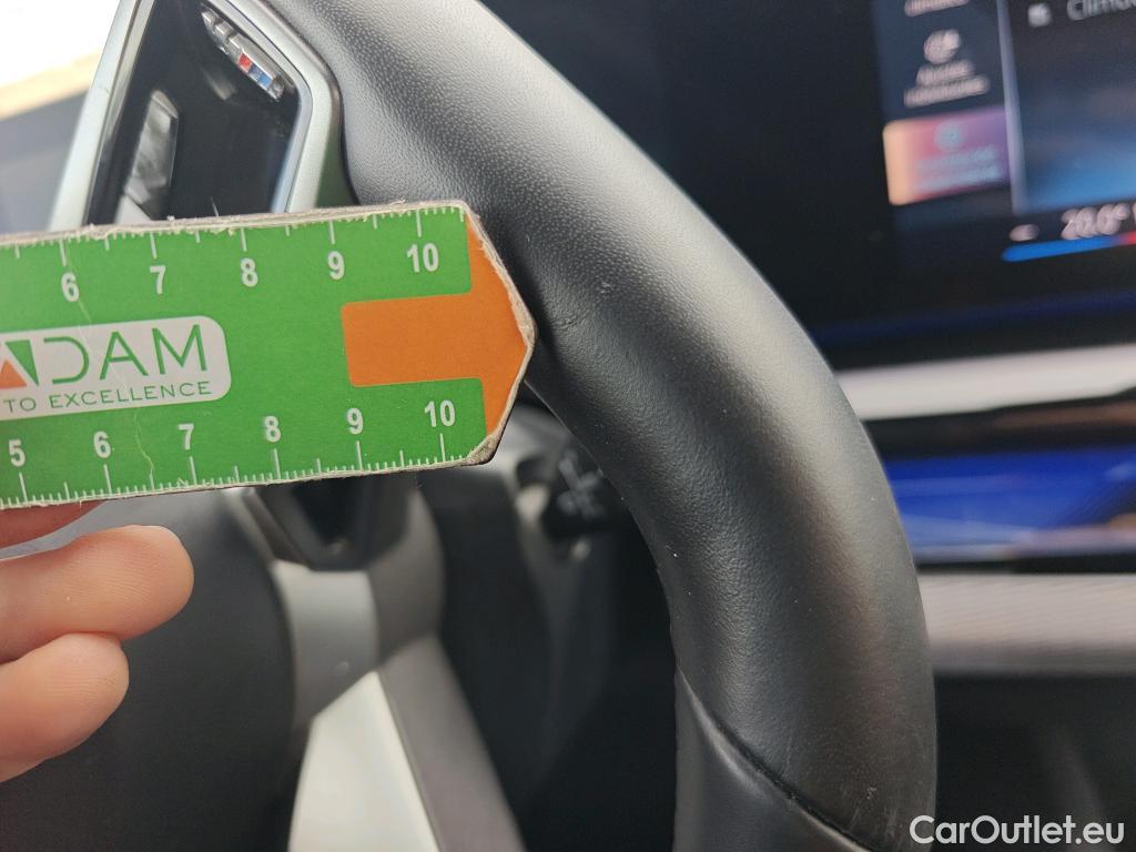  Land Rover  Discovery BMW i5 / 2023 / 5P / familiar eDrive40 #33