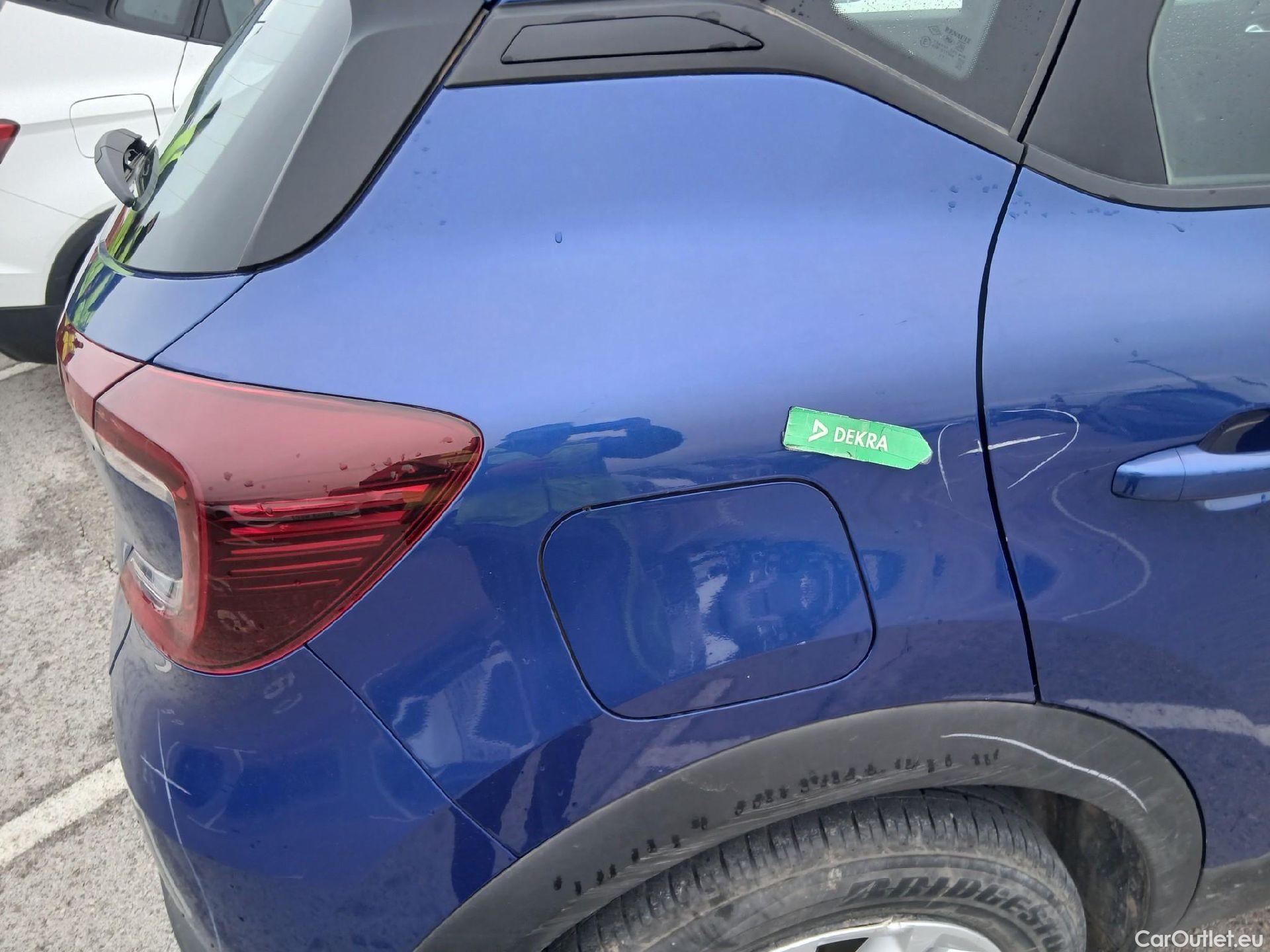  Renault  Captur RENAULT  / 2020 / 5P / todoterreno Intens TCe 90 #36