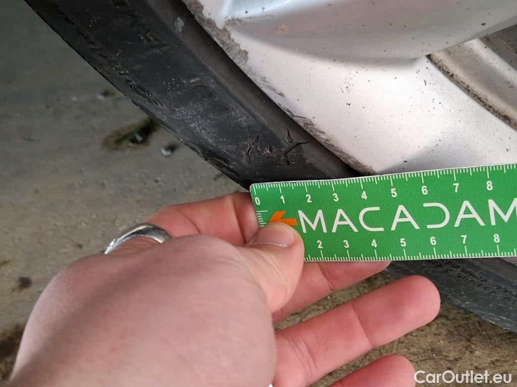  Tesla  Model 3 TESLA  / 2018 / 4P / Berline Long Range Dual Motor AWD #4