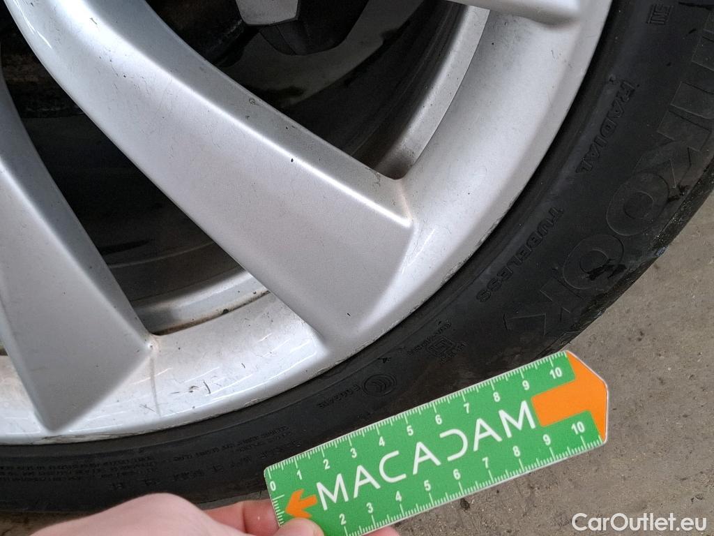  Tesla  Model 3 TESLA  / 2018 / 4P / Berline Long Range Dual Motor AWD #9