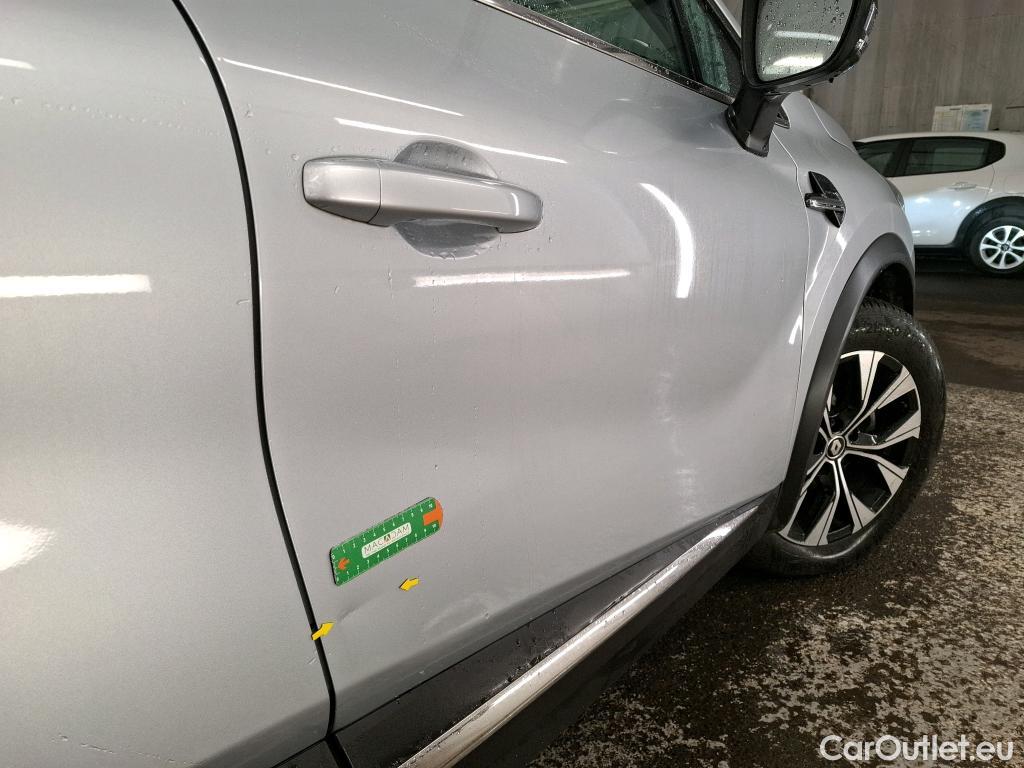  Renault  Captur RENAULT  / 2019 / 5P / SUV techno mild hybrid 140 #3