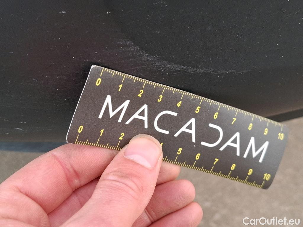  Citroen  C3  Shine 1.2 PureTech 80CV BVM5 6E #2