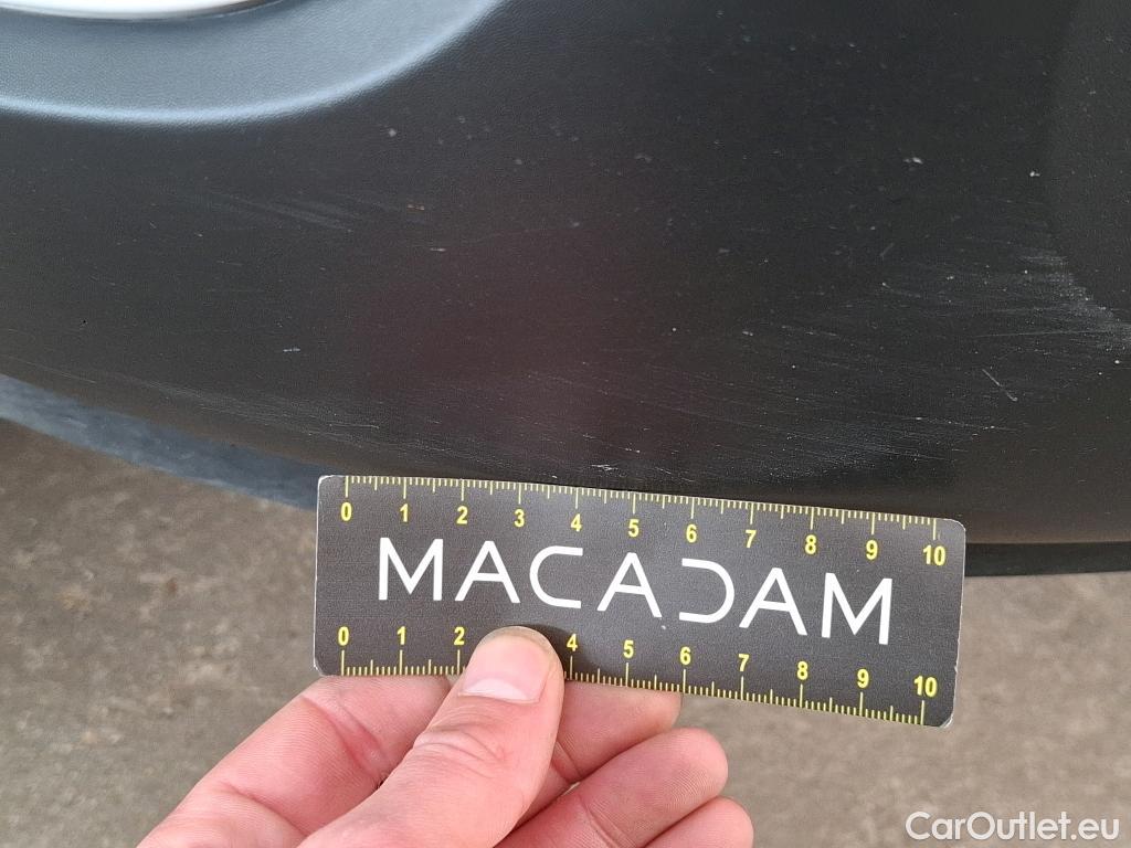  Citroen  C3  Shine 1.2 PureTech 80CV BVM5 6E #3