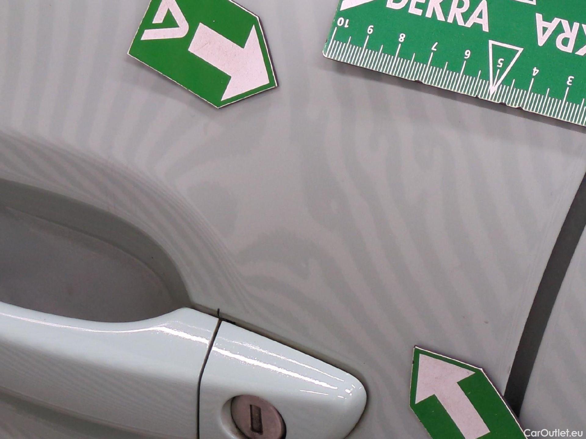  Citroen  C3  Feel 1.2 PureTech 80CV BVM5 E6 #18