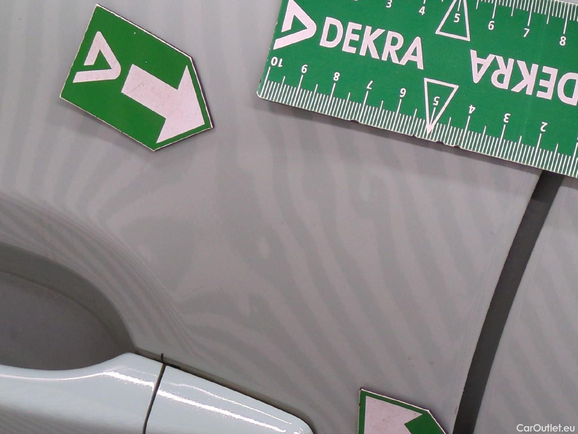  Citroen  C3  Feel 1.2 PureTech 80CV BVM5 E6 #17