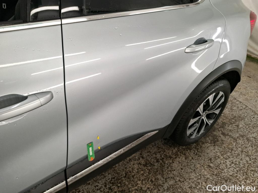  Renault  Captur RENAULT  / 2019 / 5P / SUV techno mild hybrid 140 #1