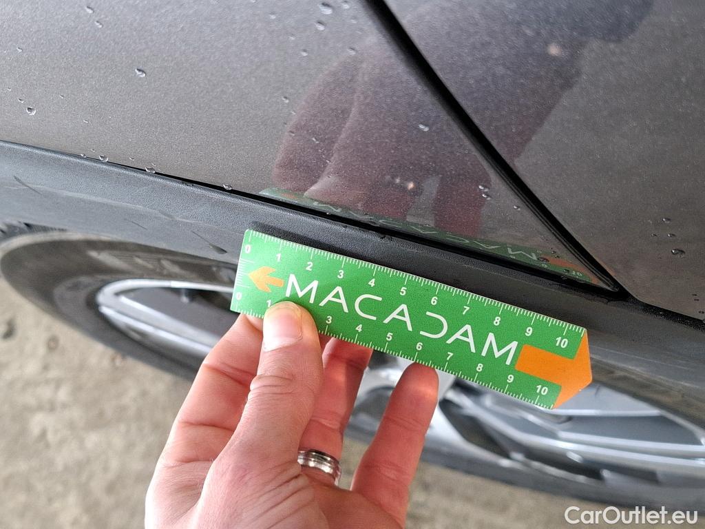  Peugeot  5008  Allure Pack 1.5 HDi 130CV BVM6 7 Sieges E6d #68