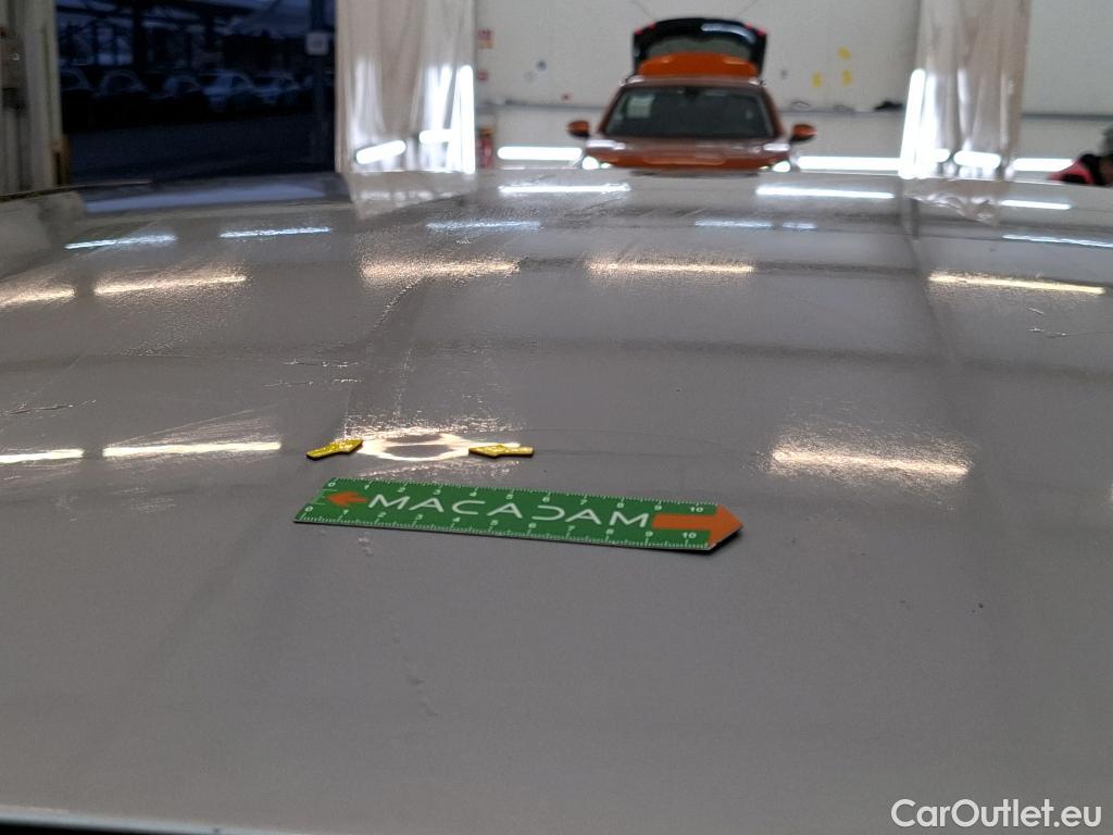  Mercedes  A-Klasse MERCEDES-BENZ Classe A Compact / 2018 / 5P / Berline A 250 e Business Line 8G-DCT #23