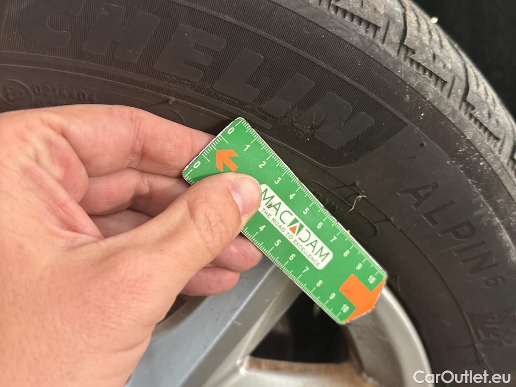  Seat  Leon SEAT  Sportstourer / 2020 / 5P / Break 1.0 eTSI 110 DSG S&S Style Business #7