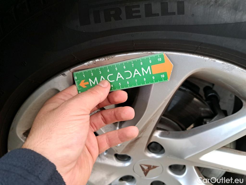  Cupra  Formentor CUPRA  / 2020 / 5P / SUV 1.5 TSI 150ch DSG7 Business Edition CD LOT250 #8