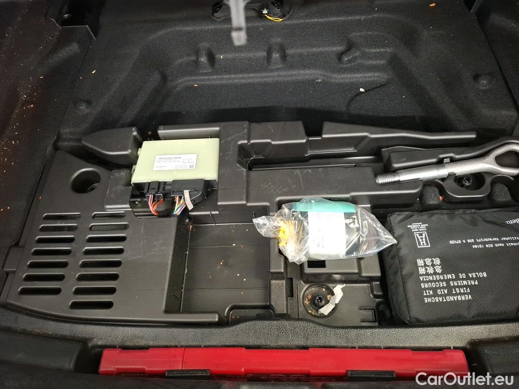  Mercedes  A-Klasse MERCEDES-BENZ Classe A Compact / 2018 / 5P / Berline A 180 d Business Line 8G-DCT #4