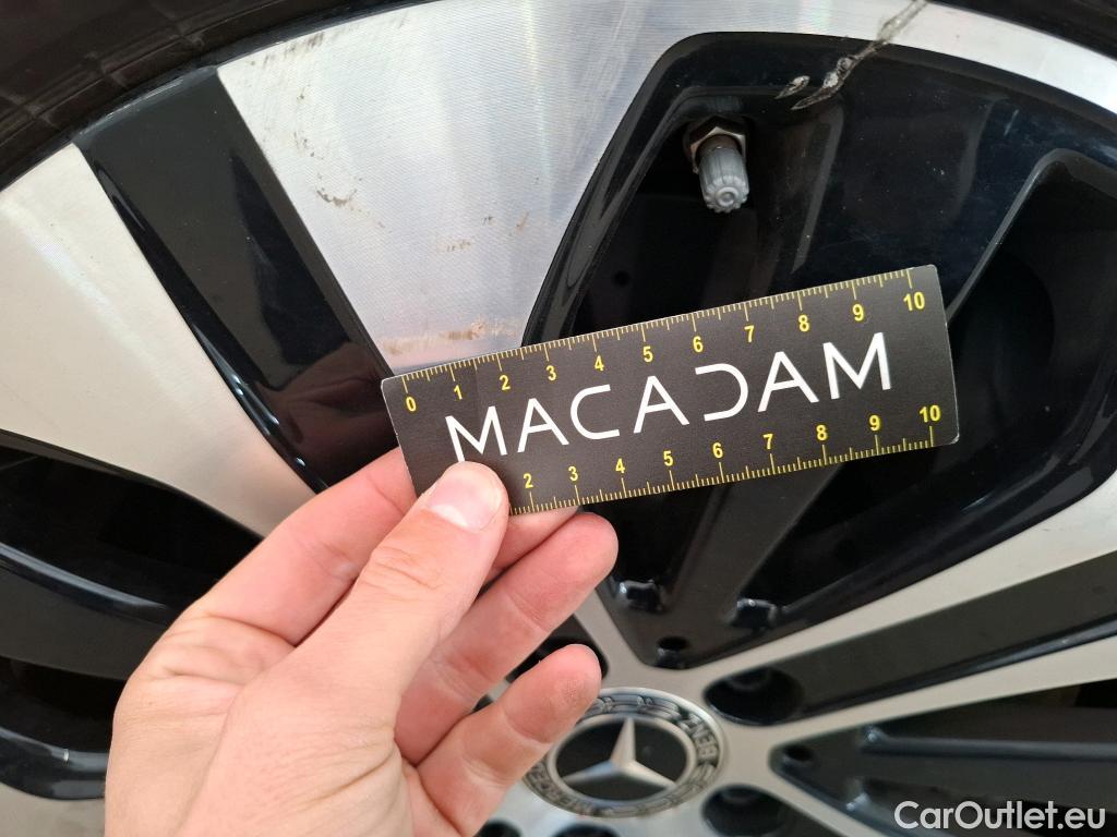  Mercedes  G-Klasee MERCEDES-BENZ GLC / 2019 / 5P / SUV 2.0 GLC 300 E BUSINESS LINE 4MATIC #29