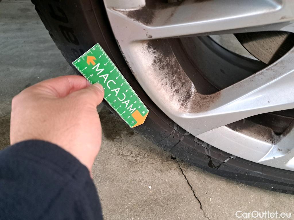  Cupra  Formentor CUPRA  / 2020 / 5P / SUV 1.5 TSI 150ch DSG7 Business Edition CD LOT250 #9