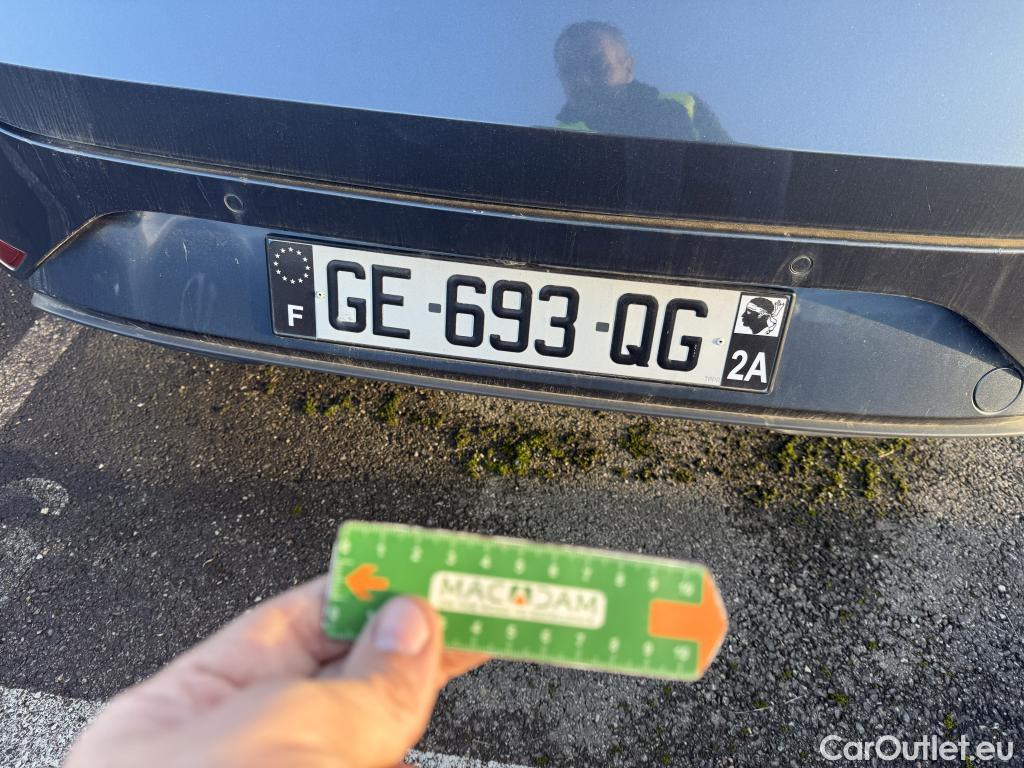  Seat  Leon SEAT  Sportstourer / 2020 / 5P / Break 1.0 eTSI 110 DSG S&S Style Business #16