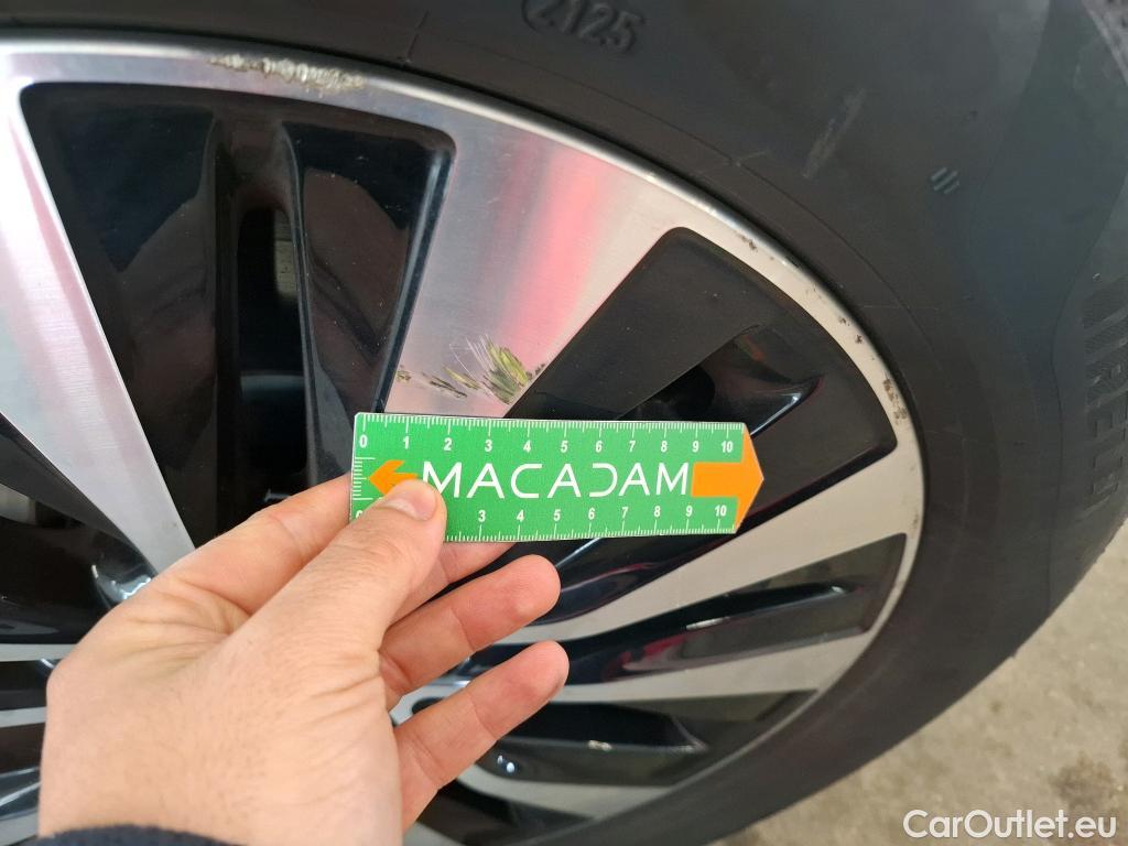  Mercedes  A-Klasse MERCEDES-BENZ Classe A Compact / 2018 / 5P / Berline A 250 e Business Line 8G-DCT #15