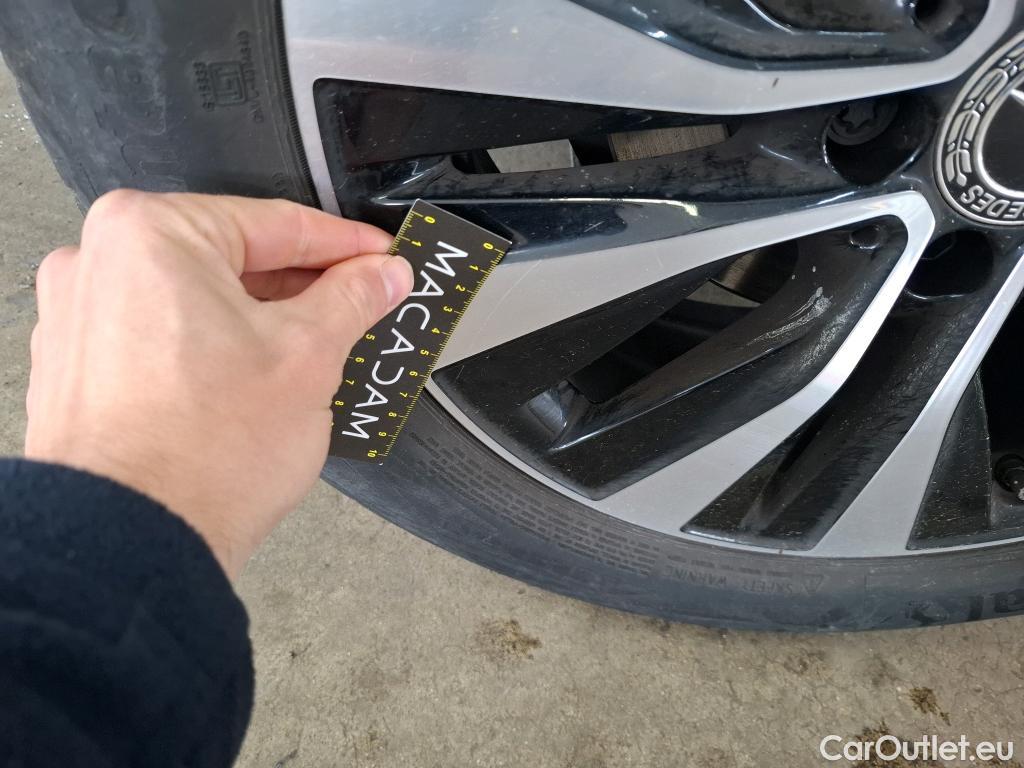  Mercedes  A-Klasse MERCEDES-BENZ Classe A Compact / 2018 / 5P / Berline A 180 d Business Line 8G-DCT #25